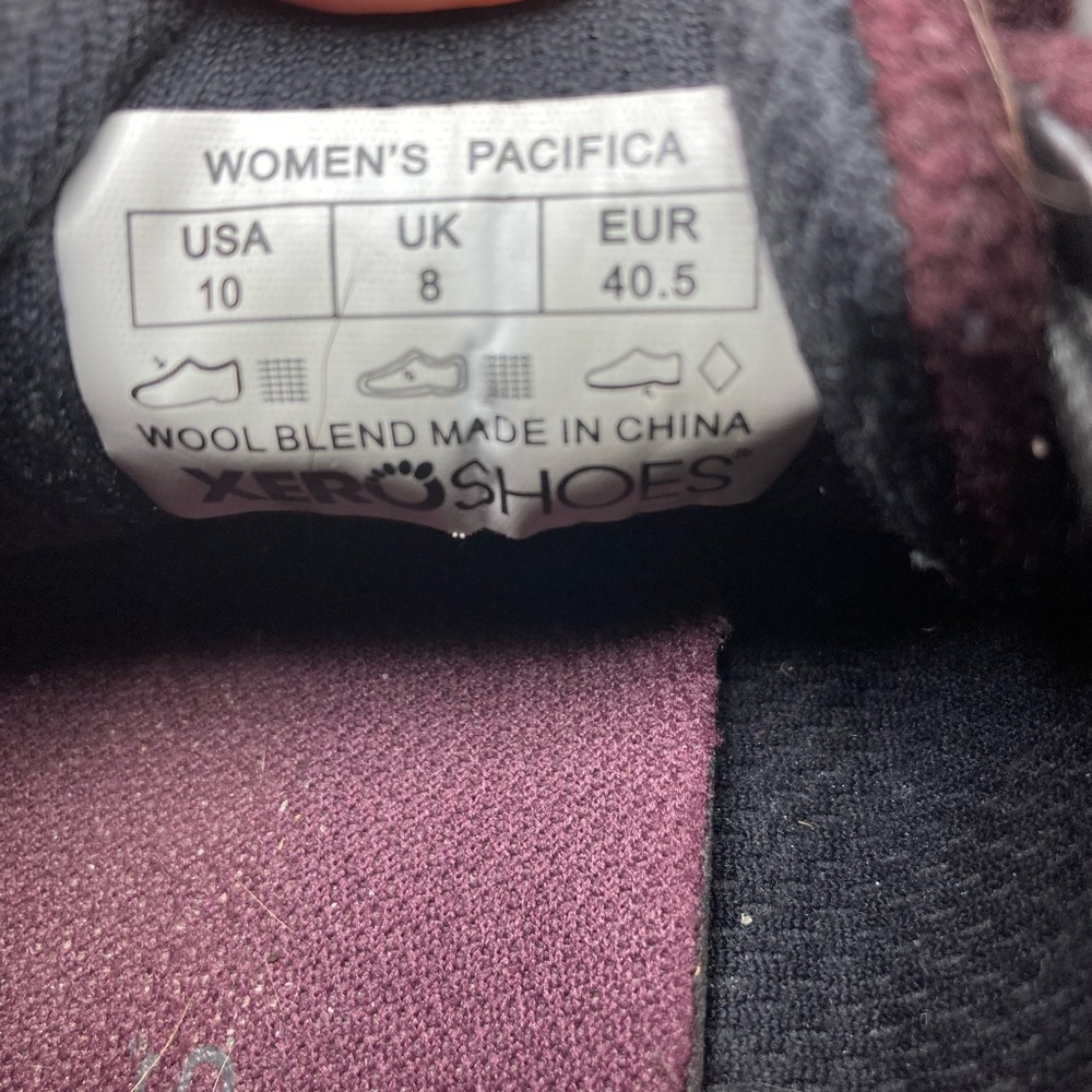 Xero Womens burgundy shoes! - Picture 8 of 12